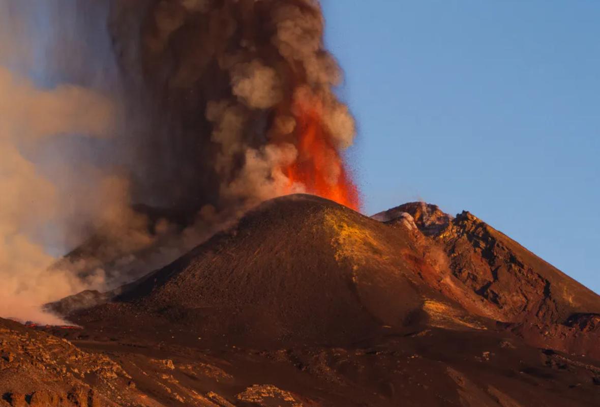 全球火山爆发影响揭秘，最新动态与科学探索之旅