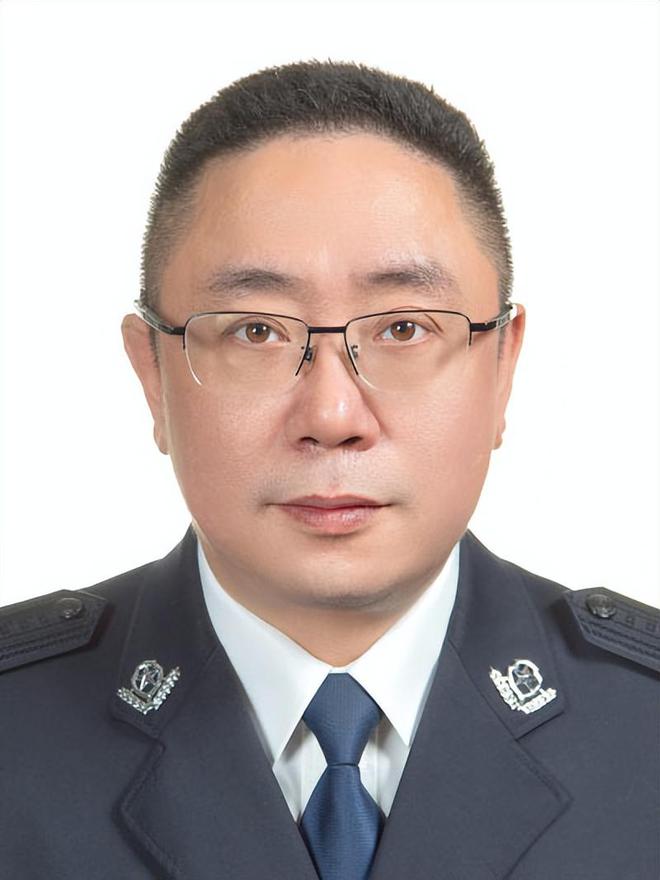 九龙坡区公安局人事重塑，推动警务新篇章开启